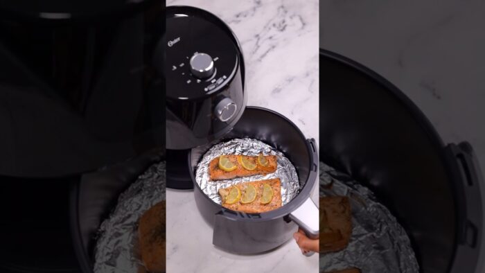 Simplifica la hora de la comida con esta freidora de aire Oster 😋