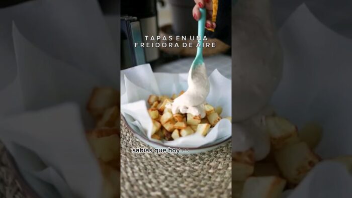 Tapas en una freidora de aire | papas bravas y croquetas sin aceite