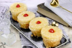 Bizcochos con piña y sin gluten