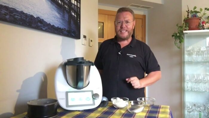 Bizcocho Genovés con Thermomix y José Ángel