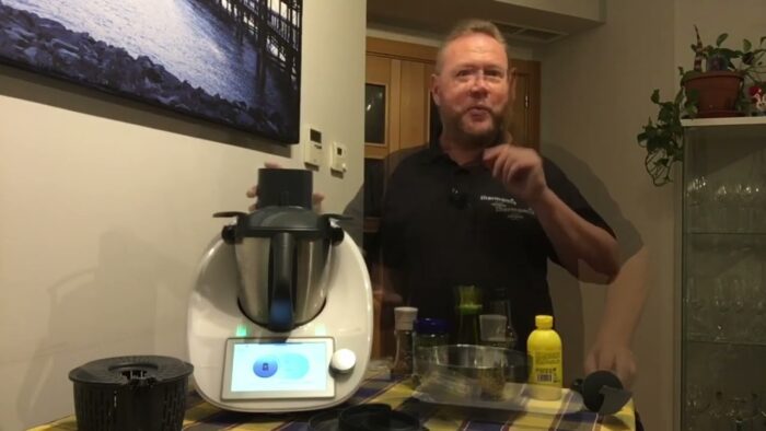 Ensalada de Queso y Pepino(queso Feta o Vegano)con Thermomix y José Ángel