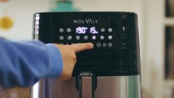 Freidora de Aire Mouvair Gourmet 5,5 Lts. va #ATodasContigo