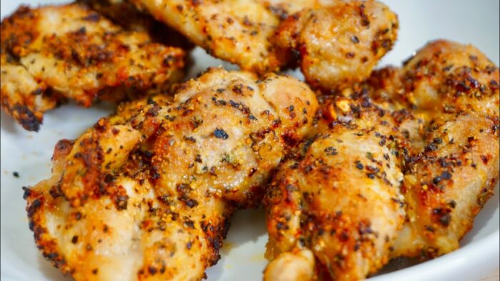 Hagamos pollo en la freidora de aire! May fácil y sabroso! Les encantará.