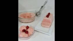 Helado de fresas y leche evaporada con Thermomix®