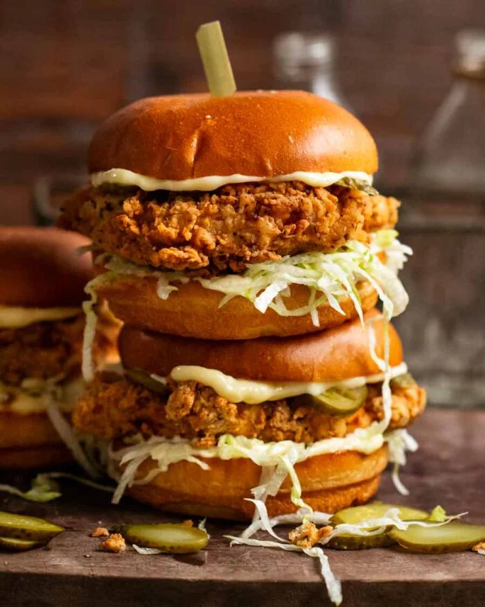 Henry’s Ultra Crispy Fried Chicken Burger