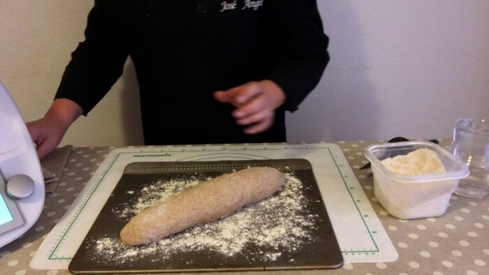 Pan de Espelta Integral con Thermomix y José Ángel
