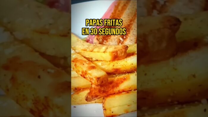 Papás fritas en la freidora de aire #airfryer #papasfritas #comida #recetas #viral  #delicioso