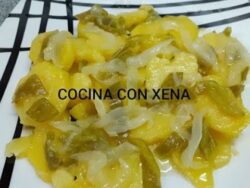Patatas a lo pobre en II THERMOMIX II