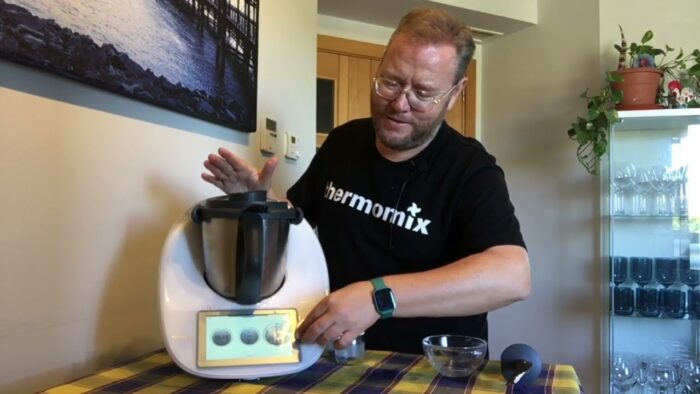 Petit de Chocolate con Thermomix y José Ángel.