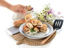 Flamenquines de pollo, jamón y queso