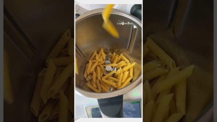 137. Easy, delicious, all-in-one Chicken caprese pasta salad in Thermomix