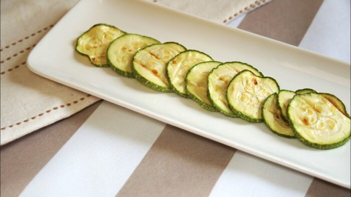 COME SANO Y FÁCIL, CALABACÍN A LA PLANCHA EN FREIDORA DE AIRE, ZUCCHINI EN AIR FRYER