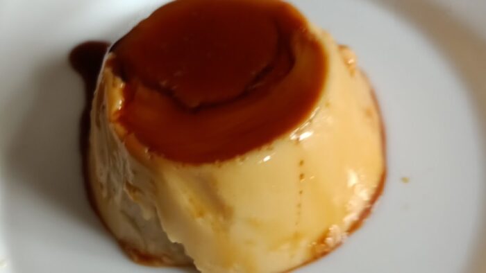 Flan de turrón con cuajada, fácil y rico con Thermomix