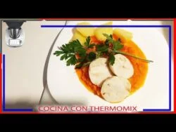 MERLUZA CON PATATAS Y SALSA DE TOMATE EN THERMOMIX