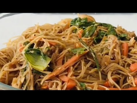 My mom made fried noodles(bihun goreng) in Thermomix
