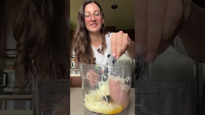 PIZZA KETO PROTEICA SIN HARINAS EN LA FREIDORA DE AIRE