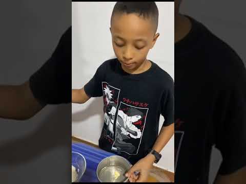 Torta de chocolate horneada en la freidora de aire
