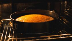 Bizcocho casero de caqui
