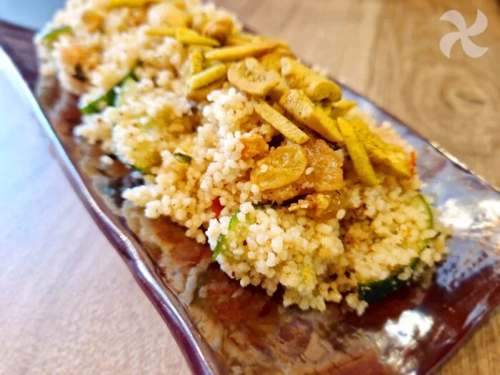 Taboule con pasas y frutos