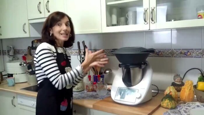 Menu :Crema de verduras y pudin en thermomix.