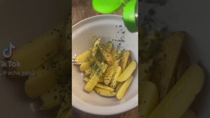 Patatas estilo Burguer  en freidora de aire, sigues comprando congeladas?? 😱#patatasfritas #cosori