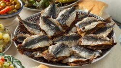 Sardinas rellenas de queso de cabra y espinacas