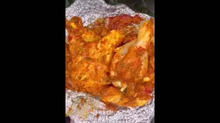 Alitas de pollo con mantequilla de hierbas en freidora de aire