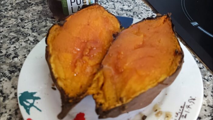 Boniato asado en freidora de aire 😍 riquísimo 😋 #boniato #batata #camote #dulces #postres