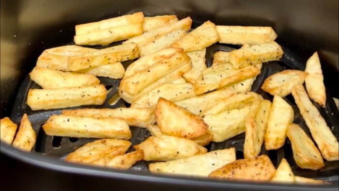 Papas fritas en freidora de aire 🍟#freidoradeaire #papasfritas #airfryer #chips
