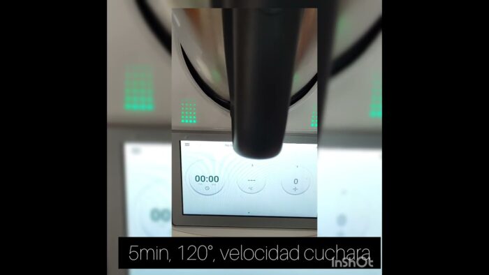 Patatas a lo pobre en Thermomix