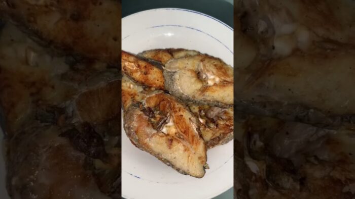Pescado melusa en la freidora de aire
