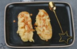Eclairs rellenos de crema de queso al ron