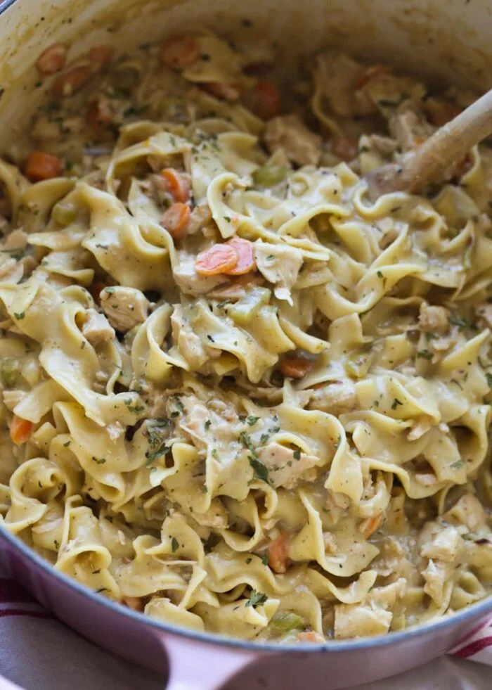 Creamy Chicken and Noodles Recipe
