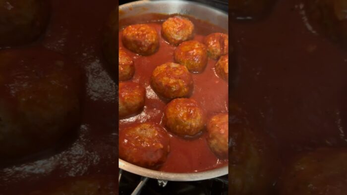 Albóndigas de Pollo en Freidora de Aire Sin Lácteos y Sin Gluten con Salsa de Tomate Cremosa
