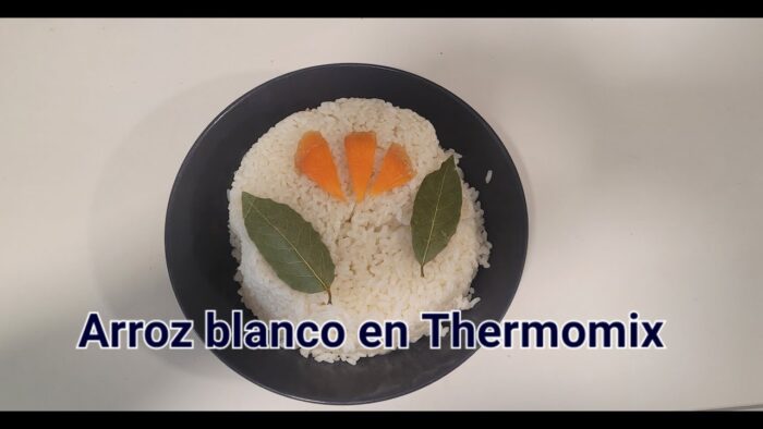 Arroz blanco cocido para guarnición o principal , receta de la abuela en thermomix . Fácil y rápido