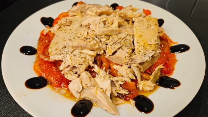 ENSALADA de PIMIENTOS ROJOS ASADOS en FREIDORA DE AIRE * CON BONITO * #airfryer