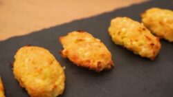 Receta de croquetas de calabacín en freidora de aire Cosori