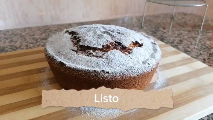 Bizcocho de naranja en freidora de aire cosori