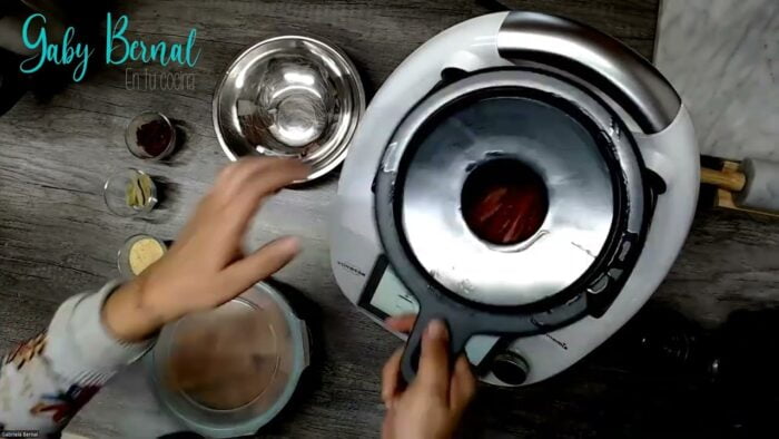 COCINA EN POCOS MINUTOS CON THERMOMIX