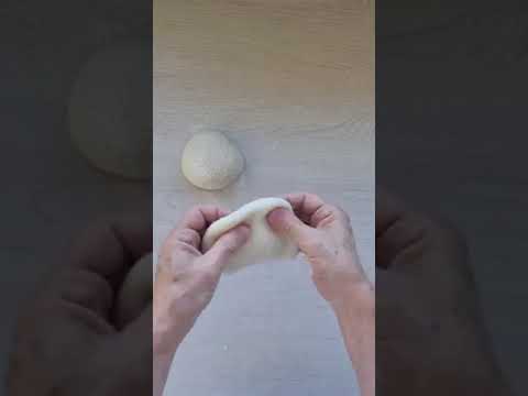 Como hacer PIZZA en Freidora de Aire 🍕🍕con Harina Leudante #short #youtubeshorts