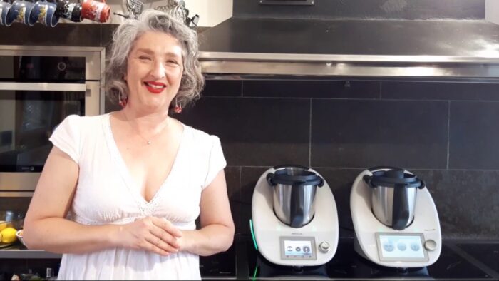 Comparativa natillas Thermomix® #TM6 modo espesar vs #TM5 recetas automáticas