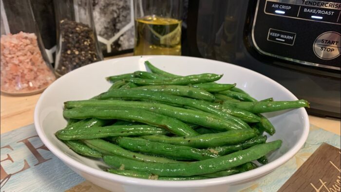 Ejotes con ajo en la freidora de aire, deliciosos y fáciles.