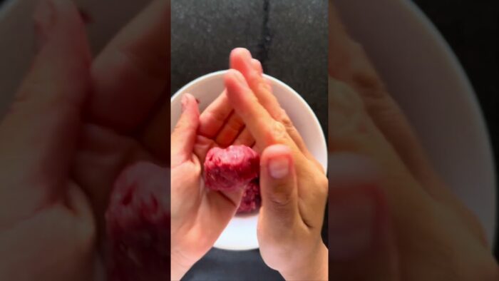 Receta de Albóndigas con spaghetti en Freidora de Aire Mouvair Gourmet🍜