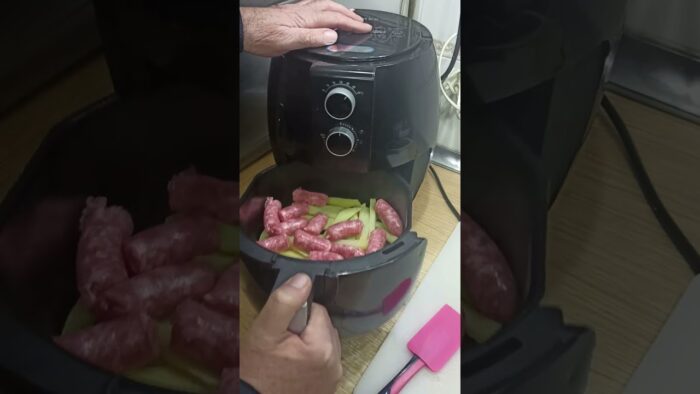 Salchichas y patatas en freidora de aire@lacocinadepipo9733  #riquisimo #ricoysano #receta