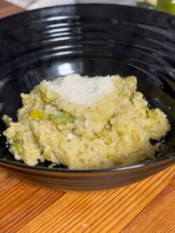 Risotto con arroz integral y espárragos verdes TM6, TM5, TM31