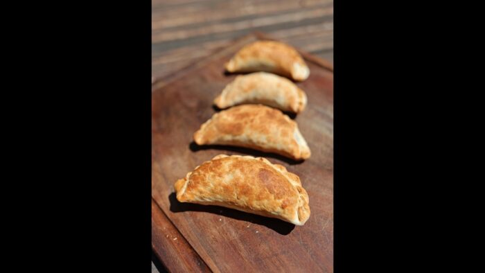Empanada de Carne 🥩🥟#Empanada #carne #AirFryer #tutorial #receta #Paraguay #fyp #ParaTi #vlog #fy