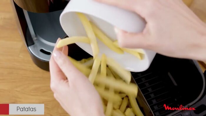 FREIDORA SIN ACEITE EASY FRY & GRILL XXL NEGRA | ¿Cómo cocinar dos alimentos al mismo tiempo?