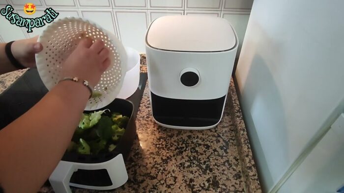 Haciendo brócoli 🥦 en freidora de aire Xiaomi