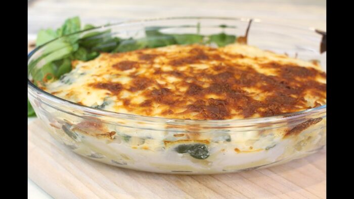 Macarrones con espinacas y bechamel con Thermomix | Receta vegetariana