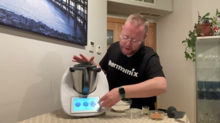 Magdalenas de Zanahoria con Thermomix y José Ángel